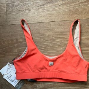 NWT Vuori Daily Sports Bra